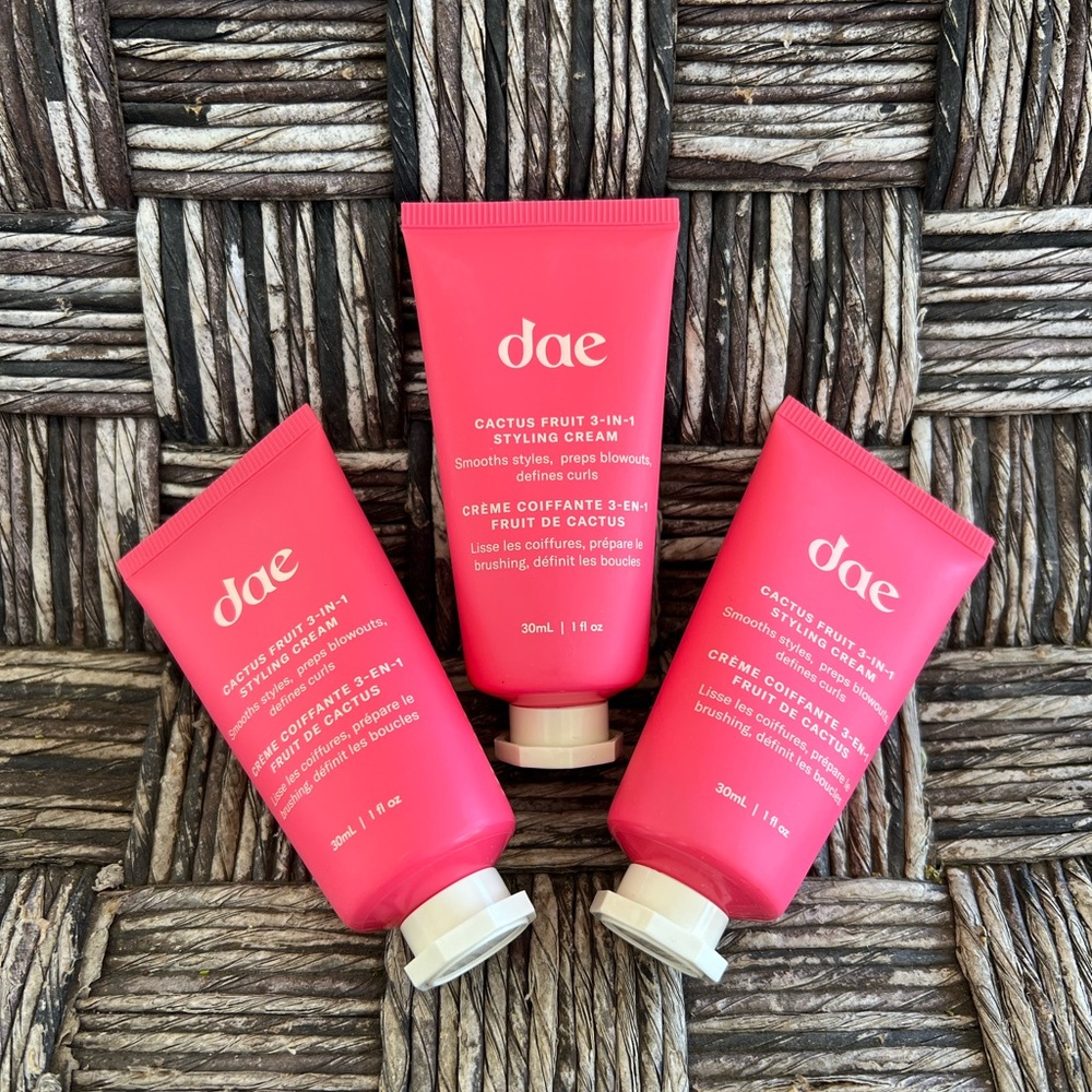 Bundle of 3 dae Cactus Fruit 3-in-1 Styling Mini Creams